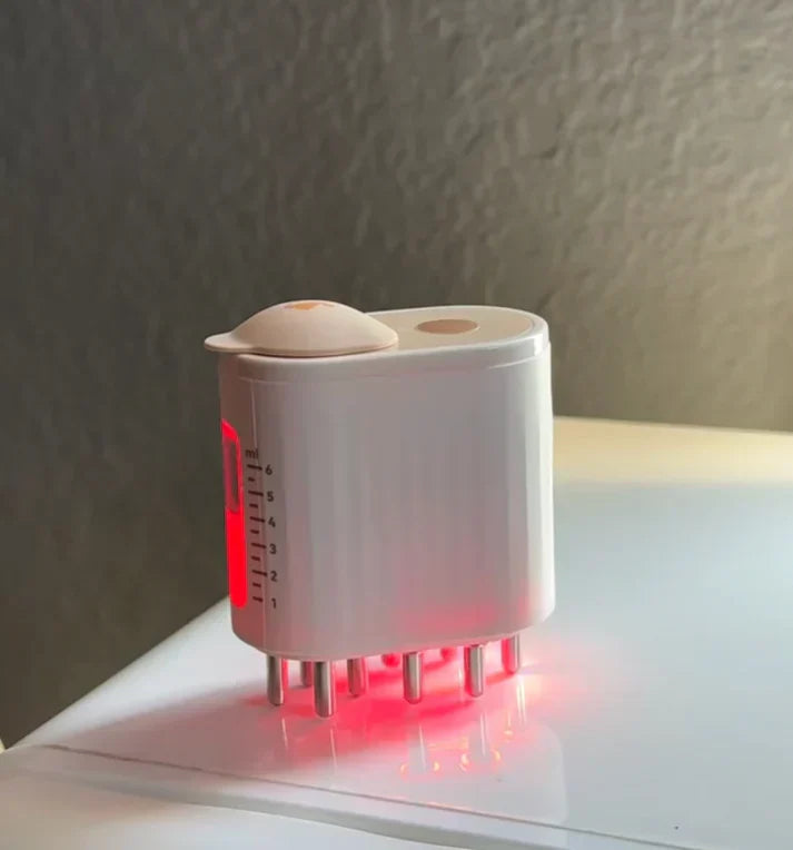 THE ARCTIC MONKEY™  - RED LIGHT THERAPY ELECTRIC SCALP MASSAGER AND HAIR OIL APPLICATOR